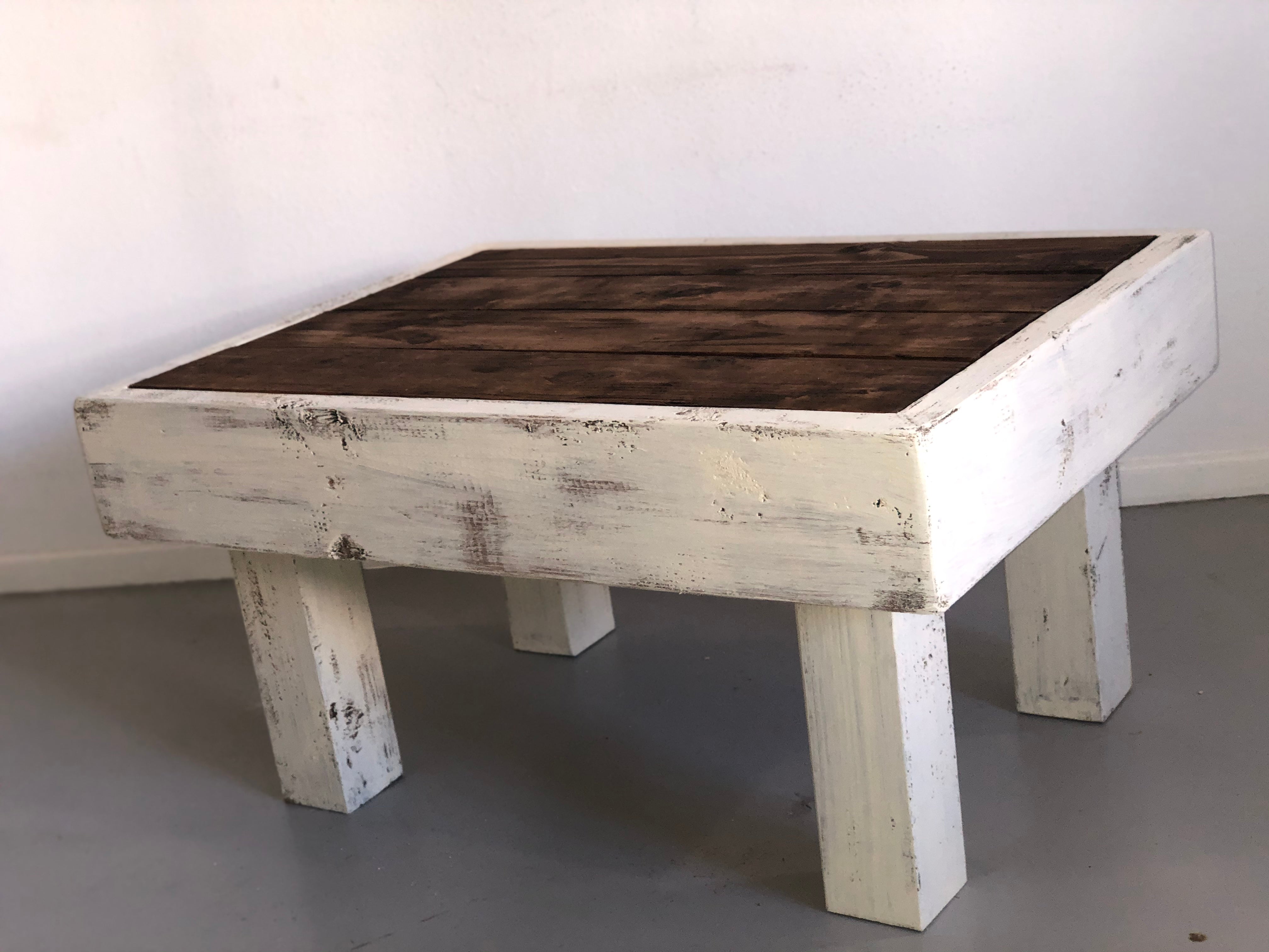 Rustic Farmhouse Coffee Table